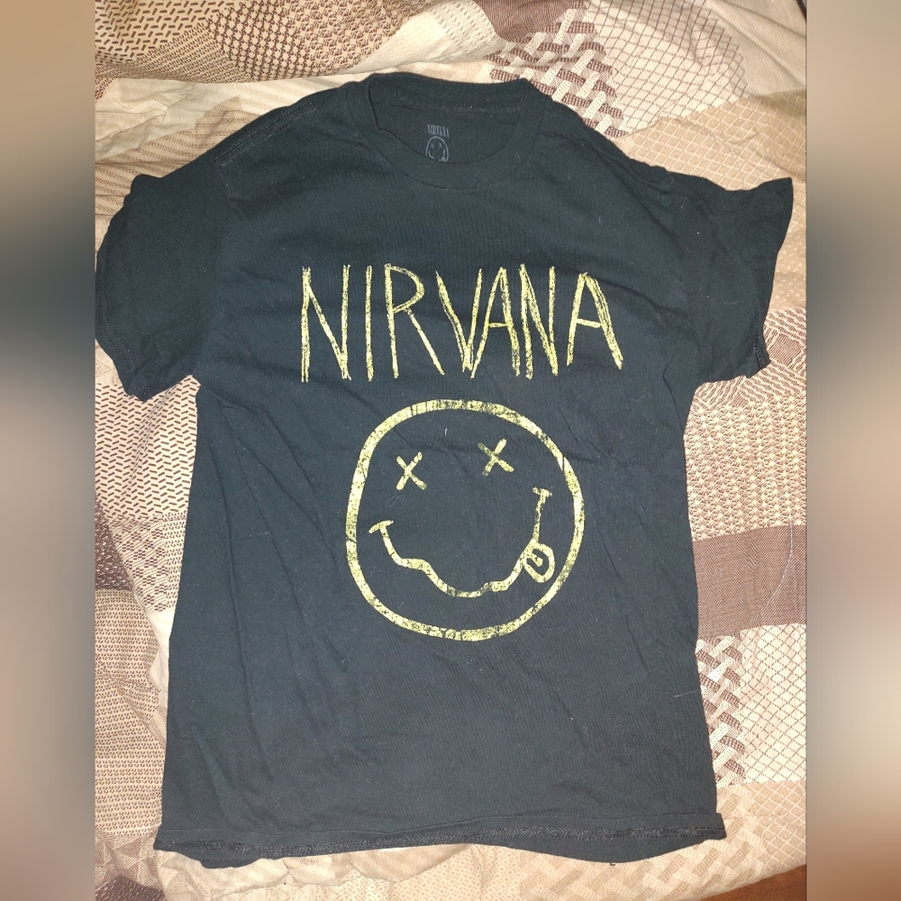 Nirvana shirt